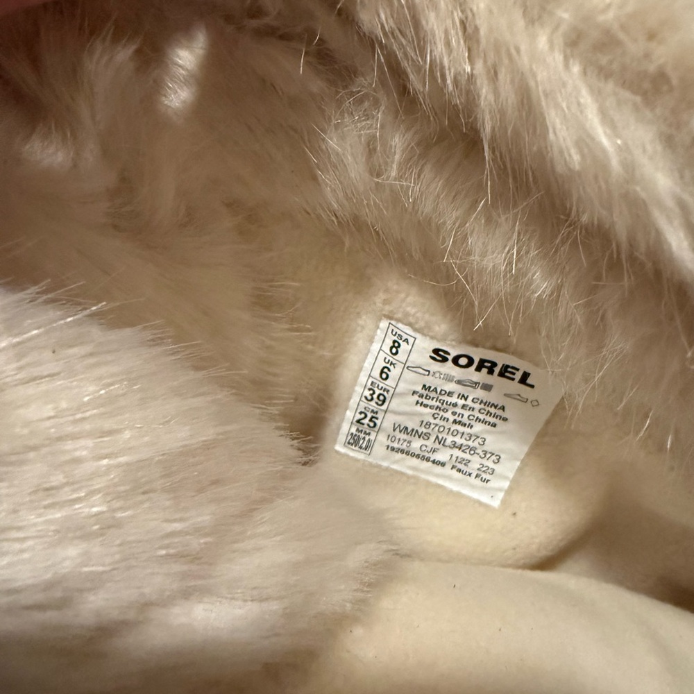 Sorel Tivoli IV Tall Waterproof Winter Boots - Picture 8 of 8